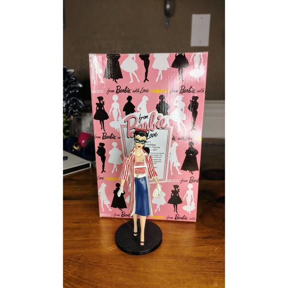 1993 from Barbie with Love Roman Holiday Collectible Figurine Enesco - Picture 2 of 6